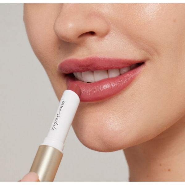 Увлажняющая губная помада ColorLuxe Hydrating Cream Lipstick - Rosebud 2